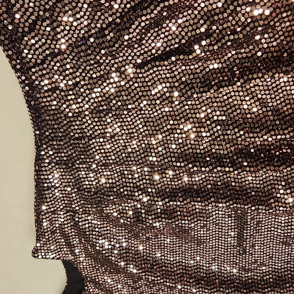 NWT ANNE KLEIN size 4 gold sequin dress - Picture 5 of 13